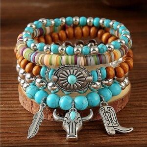 ✨NEW Western Bohemian Turquoise and Silver Beaded Bracelet Set